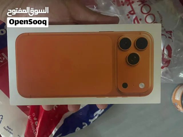ايفون 17 برو ماكس جديد