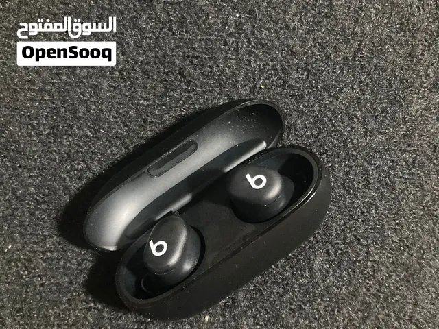Beats Solo Studio - بحالة ممتازه ومن صنع شركة ابل
