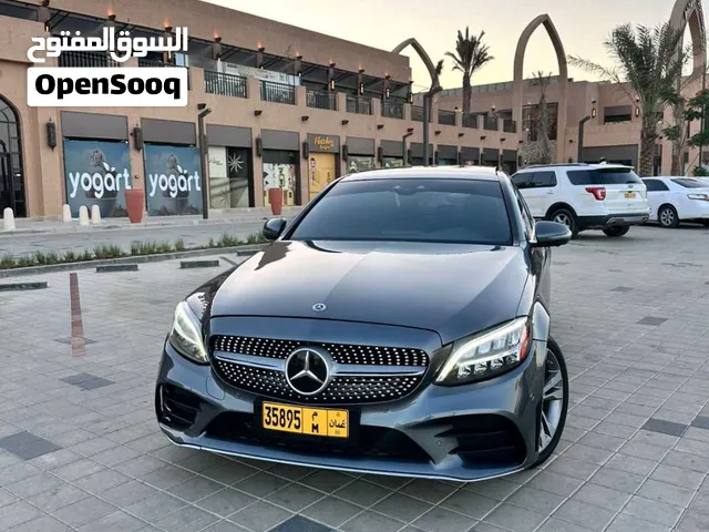للبيع مرسيدس C300 موديل 2019 - قمة النظافة وبكامل المواصفات (فل أوبشن)