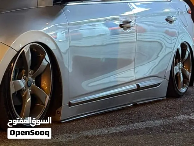 جنط اودي للبيع قياس 17
