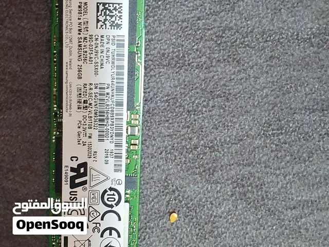 هذا قرص تخزين من نوع Samsung PM981a NVMe M.2 SSD بسعة 256 جديد اصلي