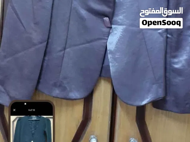 5 بليزرات مقاس 40جداد للبيع