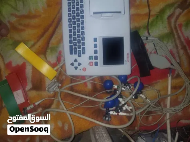 جهاز تخطيط القلب حديث نضيف جدا