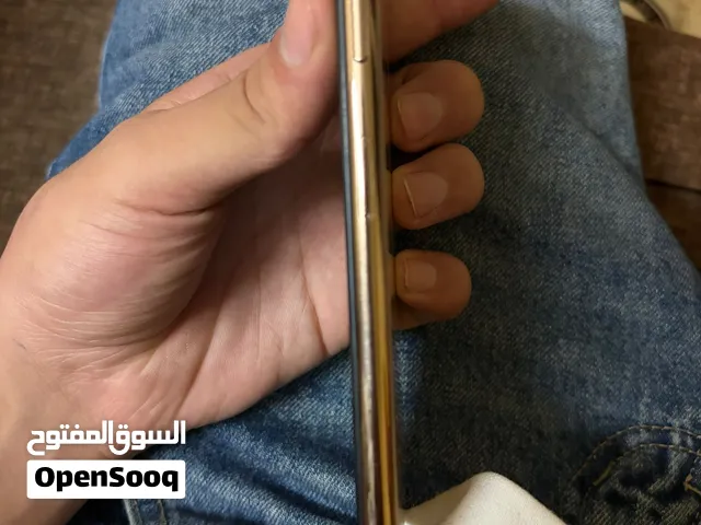 آيفون اكس إس ماكس للبيع