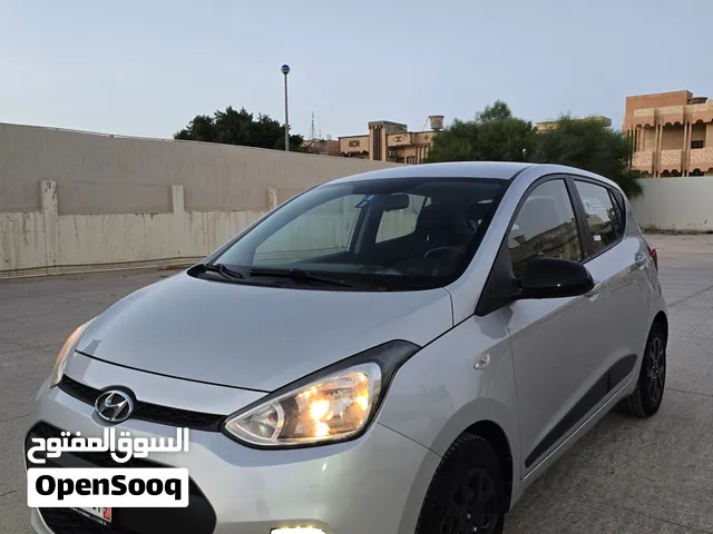هوندايi10.