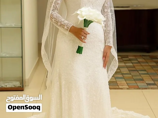 فستان زفاف للبيع