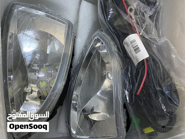 للبيع كشافات هوندا سيفيك  vti2005 جدد بكوارتينهم مو مستخدمين