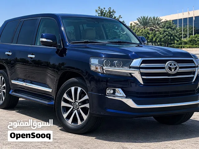 للبيع  تويوتا لاندكروزر GXR Grand Touring V8 2019