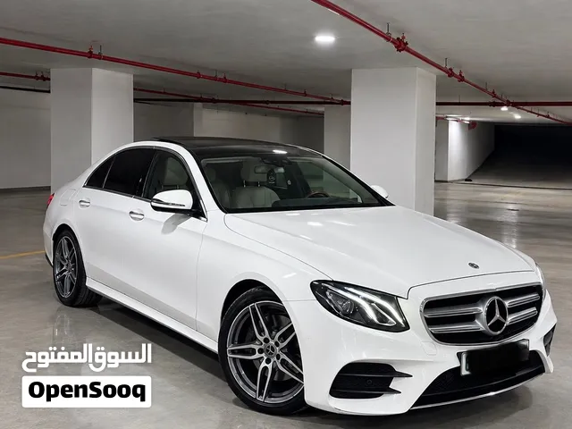 مرسيدس بنزين E200