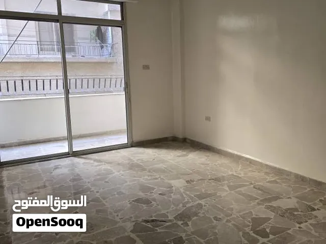 شقة اجار عين ترما