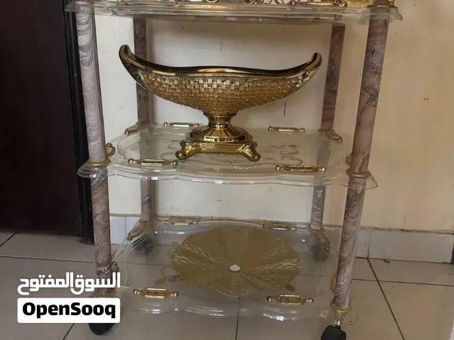 ترولي تقديم طعام الضيوف للعزايم