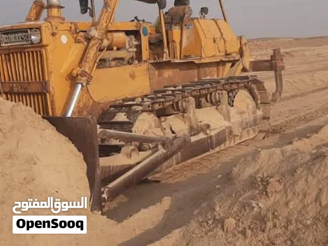 بلدوزر 155 للايجار نظيف والايجار مناسب
