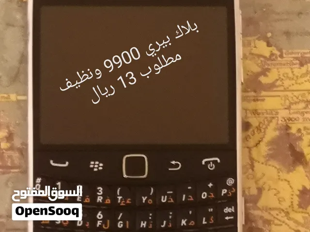 بلاك بيري Q10 ونظيف بدون ملحقات مطلوب 24 ريال