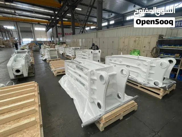 دقاق بوكلين ماركة مساس - شاكوش جاكهمر إمساس مقاس 10 إلى 50 طن