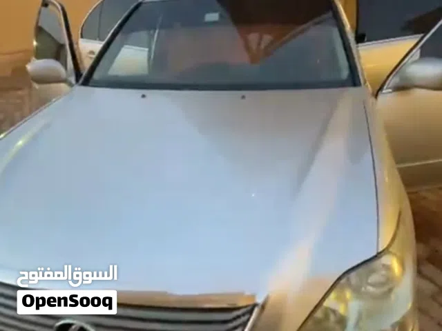 عربيه لكزس موديل 2003 بحاله ممتازه ياباني