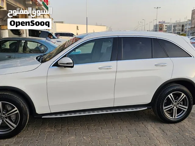 مرسيدس بنز GLC 300 موديل 2020 - هاتشباك، أبيض، تأمين إلزامي، تقسيط وكاش
