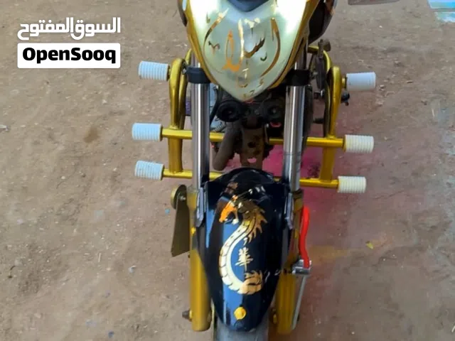 بنيلي VLR 200