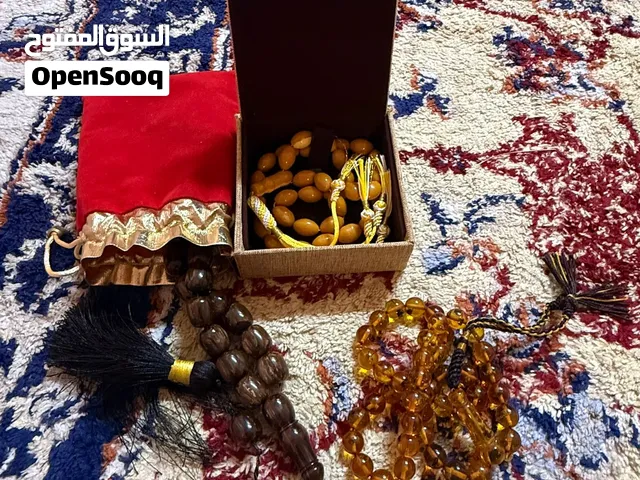مسابيح لم تستخدم كالجديد مخزنه .