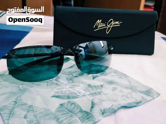 Maui Jim Sun glass for sale with pouch!!