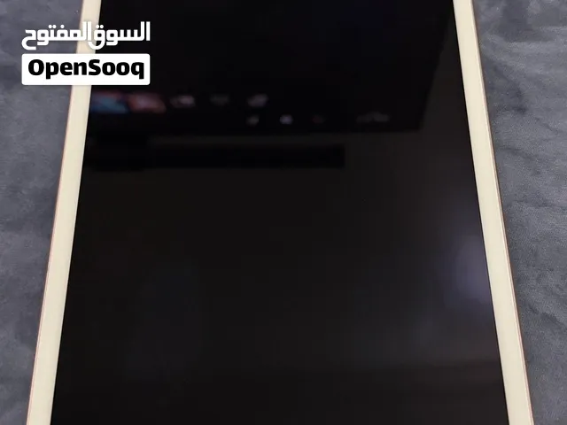 أبل ايباد 5  مستعمل بحالة ممتازة، سعة 64 جيجابايت