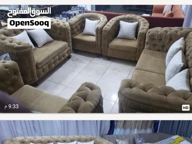 كنب ملكي قماش تركي جديددددددد فصلهن من المحل ووقعت له سفر مفاجئ والبيع بنص القيمه 285 الف