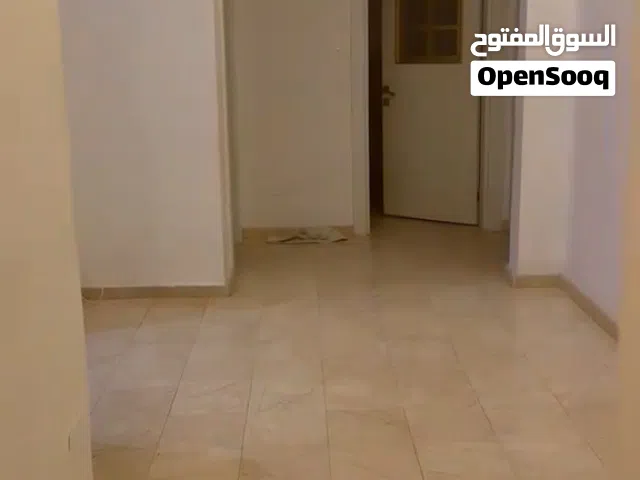 شقة للايجار تشطيب حديث زاوية الدهماني عمارات الزادمه