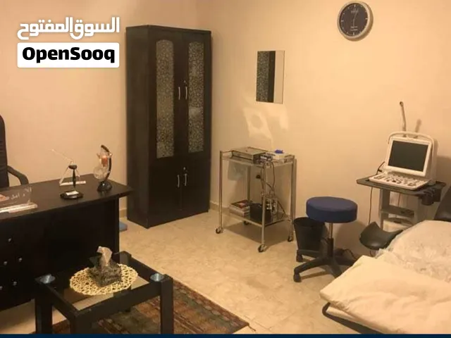 فرصة شقة إدارية لعمل أنشطة تجارية مثل عيادة او معمل او مكتب او ستديو تصوير او كوافير أو اتيلية و
