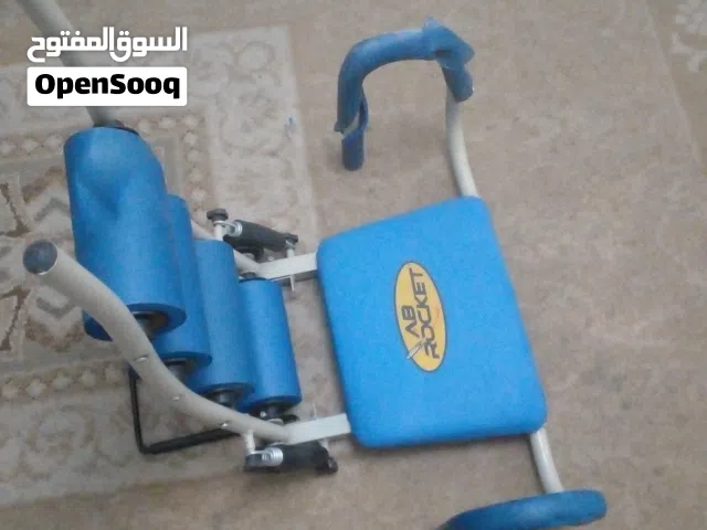 جهازين واحد جديد غير مستعمل وجهاز معدة مستعمل خفيف  الثنين ب15دينار