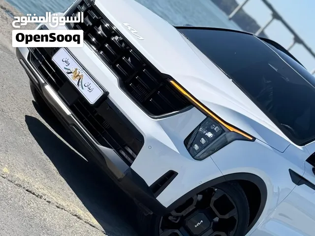 للبيع كيا سورينتو دفع رباعي موديل 2024 ممشى 29000 مطلوب 108999درهم البيع كاش