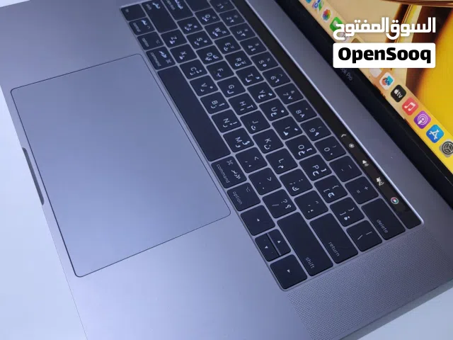 Apple MacBook Pro A1707 i7 16gb ram ssd 15.4inches retina display Touch Bar & I'D 2k resolution