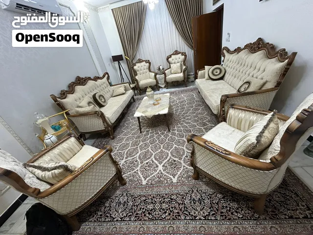 طخم استقبال كامل من طخم قنفات وسيت طبلات مع كونسول فقط بدون اي اكسسوارات فقط للتصوير