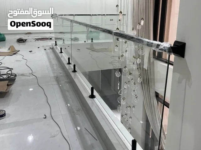 زجاج ومرايا