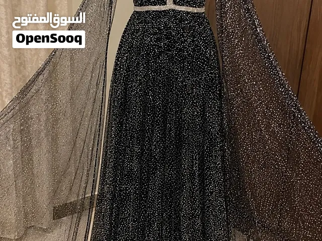 فستان سهرة للبيع