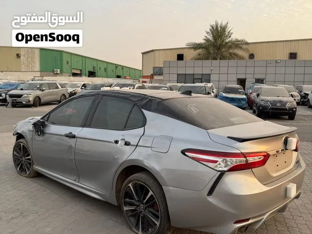 2020 تويوتا كامري XSE