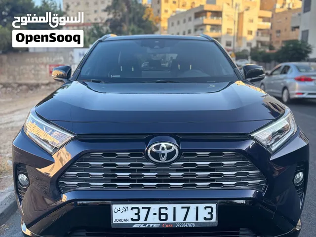 Used Toyota RAV 4 in Amman
