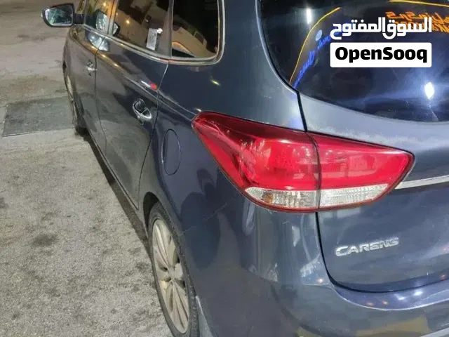 كيا كارينز 2016 فل كامل سبعة مقاعد