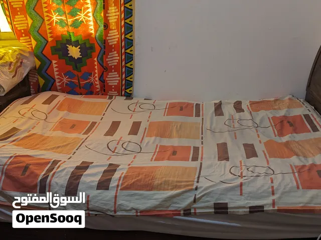 1.5 Satin Sheet ملاءة ستان مقاس 1.5