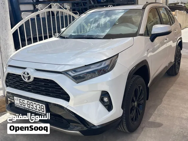 New Toyota RAV 4 in Zarqa