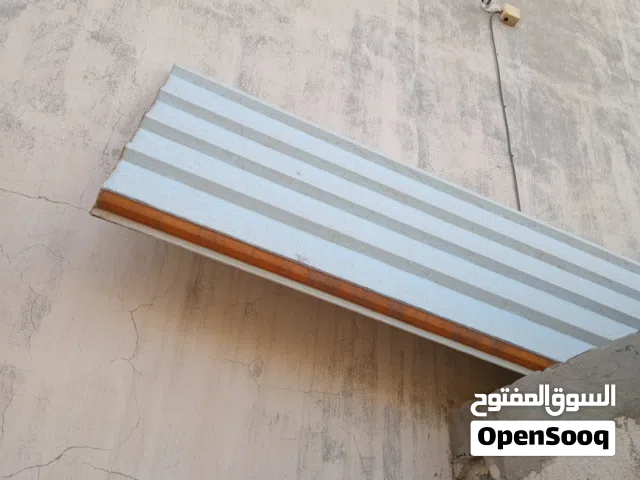 سندويج بنل طولة 4 متر وعرض متر للبيع