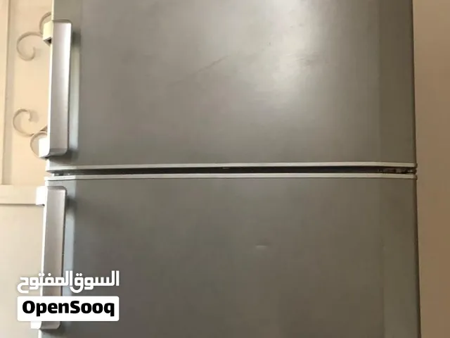 ثلاجة بيكو عاطلة حجم كبير 550 لتر  للبيع مستعجل