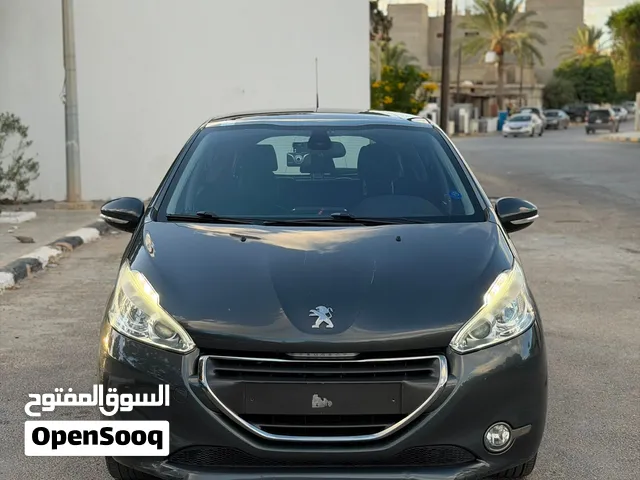بيجو 208 موديل 2014