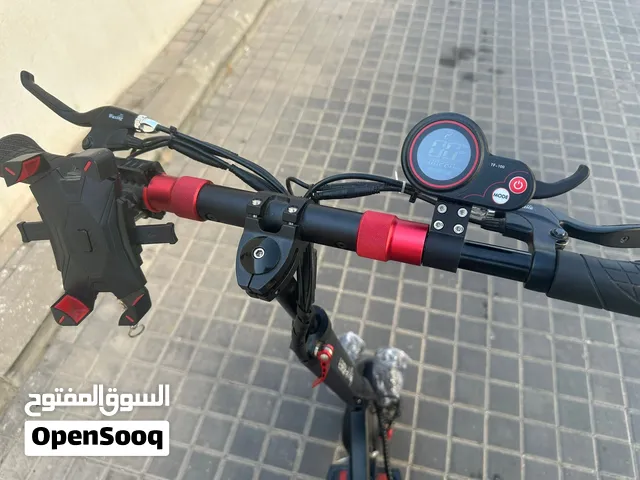 اسكوتركهربائي.  الوحش   حجم كبير
