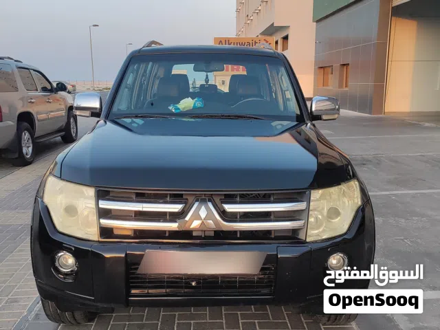 للبيع باجيرو موديل 2008