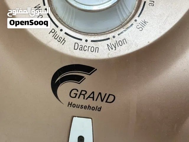 مكواة بخار ملابس GRAND Household