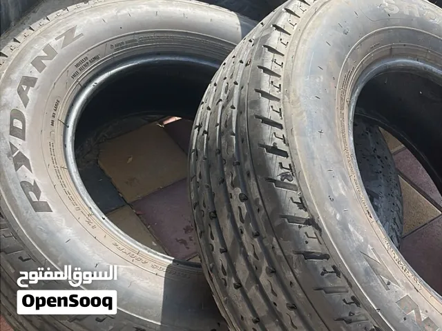 تواير شواهين2025 مقاس 17 مستعمل شهرين وشوي ماركه ريدان ونقشتها يديده للبيع ب950