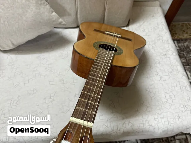 : جيتار كلاسيكي إسباني يدوي أصلي (Antonio Rubén) + حقيبة مبطنة شاملة