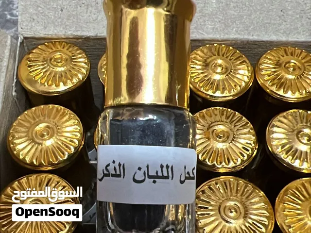 كحل عماني مصنوع باللبان ذكر العماني أصلي و مضمون و مستعد أضمنه لزبون حبه فقط على ريال و نصف