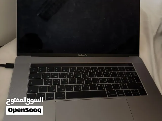 ماك برو 2016