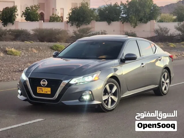Used Nissan Altima in Al Batinah