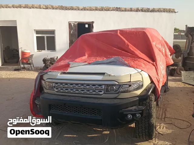 تويوتاء fj للبيع بالقطعه